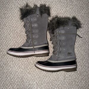 Sorel Black and Gray Fur-Trimmed Boots